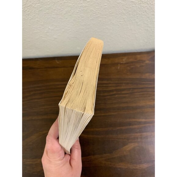 Into Thin Air by Jon Krakauer (Author, Photographer) Paperback LS15 - Picture 3 of 3